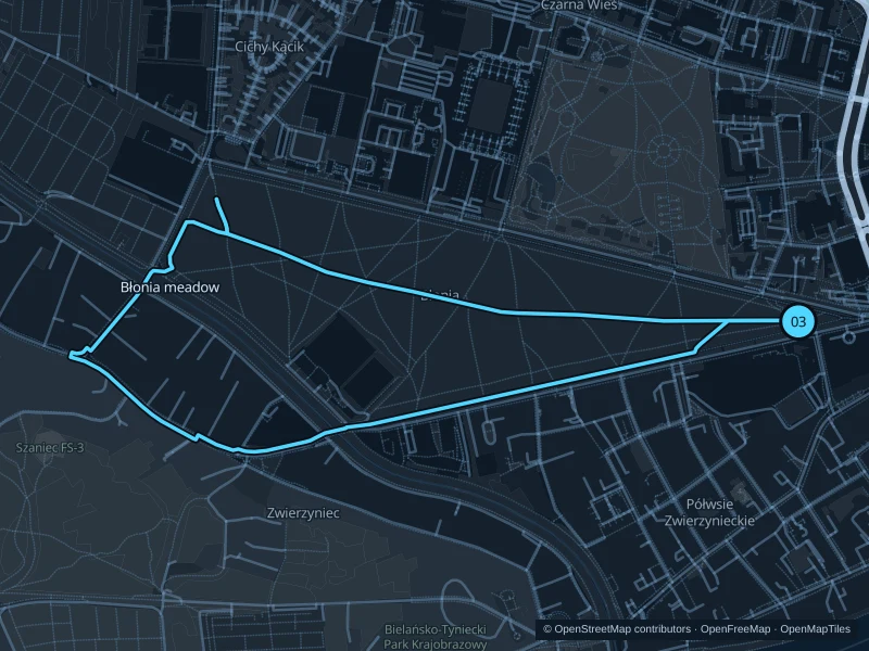 Map of the 3.9 km Błonia meadow run, with start and finish marked 03.